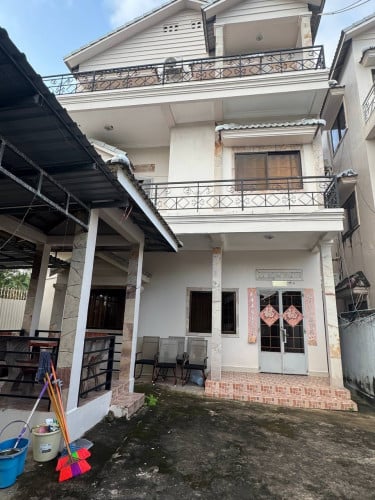 House for rent 5 rooms