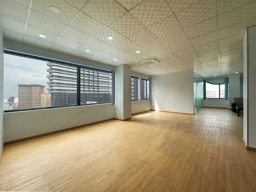 OFFICE SPACE FOR RENT - PRIME LOCATION