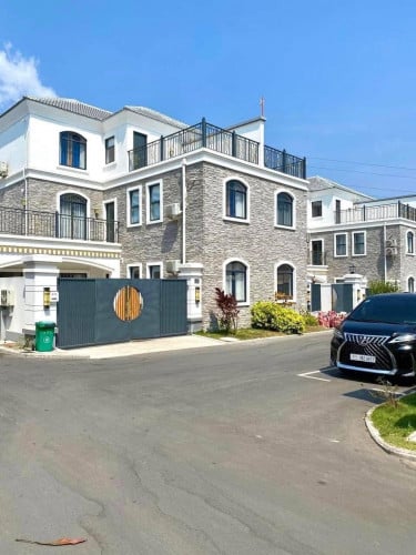 Villa for rent at Klengleu