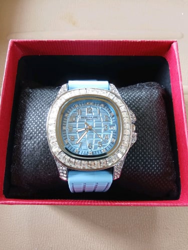 នាឡិកាដៃនារី