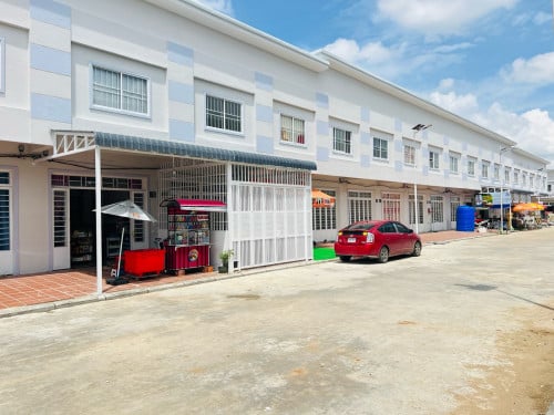 កក់ 1000$ ចូលរស់នៅ ក្បែរឈូកវ៉ា២