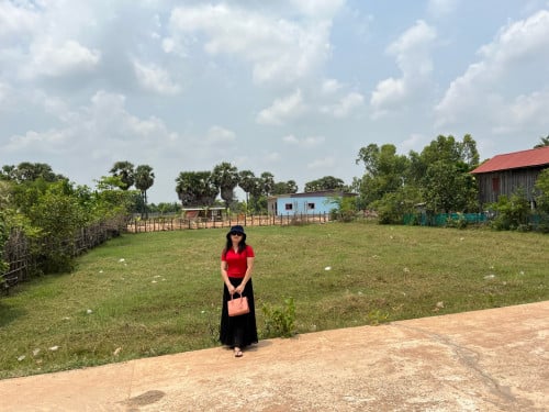 ដីលក់ប្លង់រឹង ក្បាល30m ជម្រៅ53m