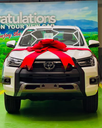 ទិញភ្លាមបានភ្លាម Toyota Hilux Revo Rally 2025 មិនបាច់កក់រង់ចាំ