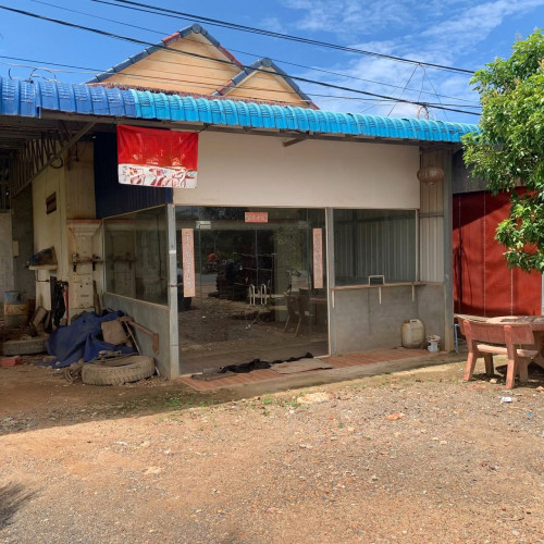 🏦House Available for Urgent Sale at a Special Price (Negotiable).