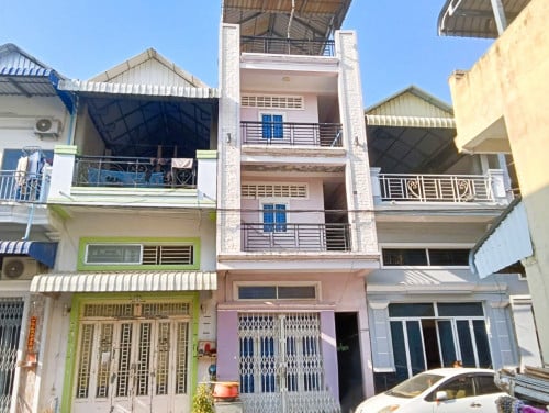 🏦House Available for Urgent Sale at a Special Price (Negotiable).