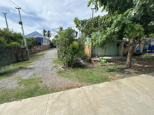 🏦Land Available for Urgent Sale at a Special Price (Negotiable).