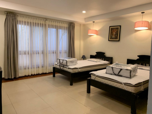 14Room Boutique or Villa For Rent In BKK1 has Pool