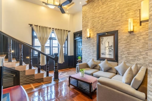 2BR Serviced Apartment For Rent - Chakto Mukh, Daun Penh