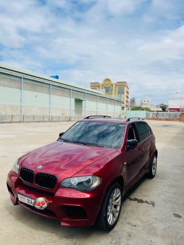 BMW X5M competition x Drive full option