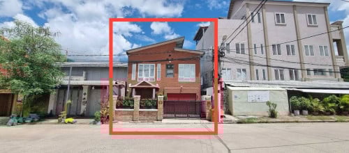 WESTERN TOWN HOUSE FOR SALE URGENTLY-SEN SOK ☘️