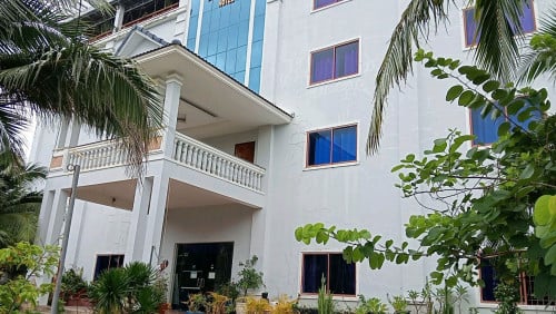 សេងសណ្ឋាគារជិតផែកោះទន្យាយ ក្រុងកែប 0963155535/0972722725