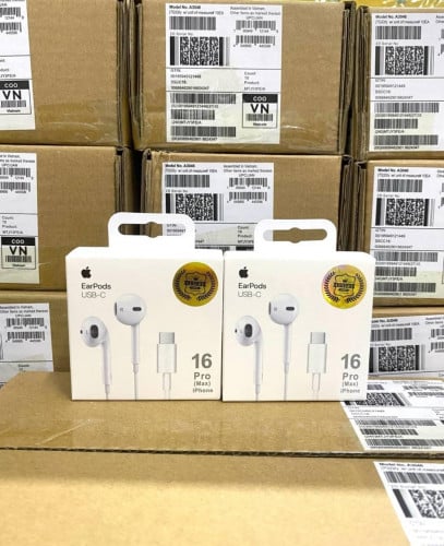 កាស IPhone 16 Pro Max Original សំលេងលះល្អ