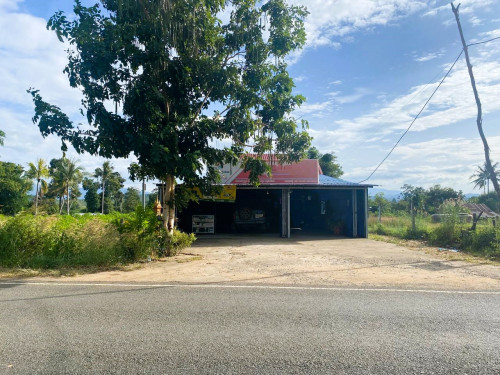 🏦House Available for Urgent Sale at a Special Price (Negotiable).