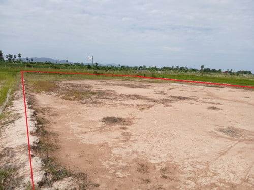 ๐ฆLand Available for Urgent Sale at a Special Price (Negotiable).