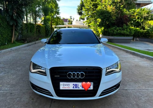 Audi A8L Full Option VIP តួវែង តម្លៃ ល្អ