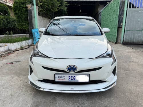 Prius 2016 Option 4 អេក្រង់ធំ