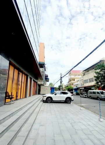 Shop/Office For Rent