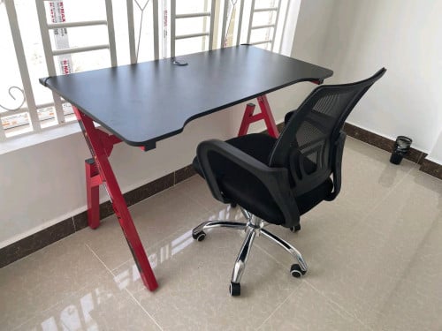 Table and chair office