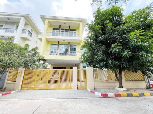 Villa 5 Bedrooms For Rent in Daimond island (Koh Pich)