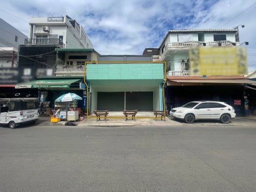 ហាងសម្រាប់ជួល នៅខាងត្បូងទួលទំពូង