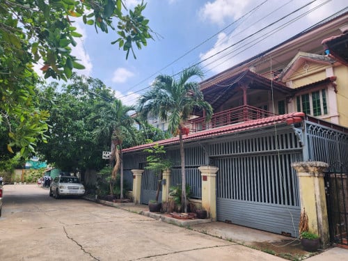 វីឡាភ្លោះ1គូរ