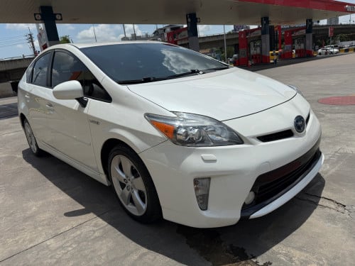 ២០១២ព្រូសអុបសិន៥អែតវែន​ [2012 Prius Option 5 Advanced]​
