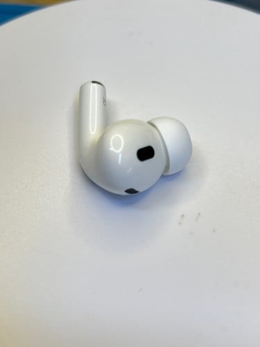 គ្រាប់កាស AirPods Pro 2nd USB-C មួយចំហៀង