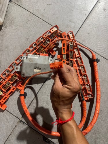 ខ្សែរអាគុយនិងបទបញ្ជា Camry07