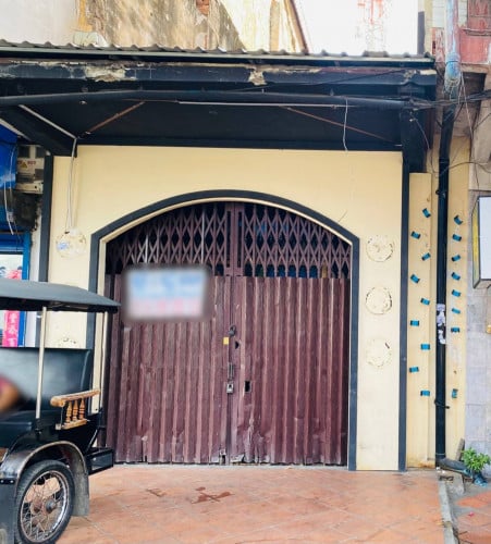 Shophouse for Rent | Riverside, Phnom Penh