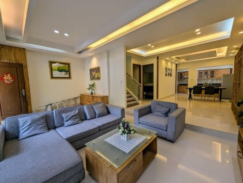 3 Bedrooms For Rent in Tonle Bassac Area