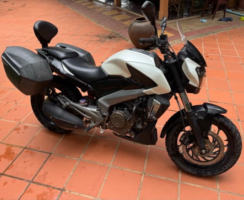 Bajaj Dominar 400