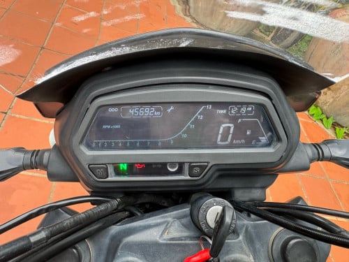 Bajaj Dominar 400