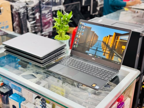 Dell Precision 7550 (Grade A) USA