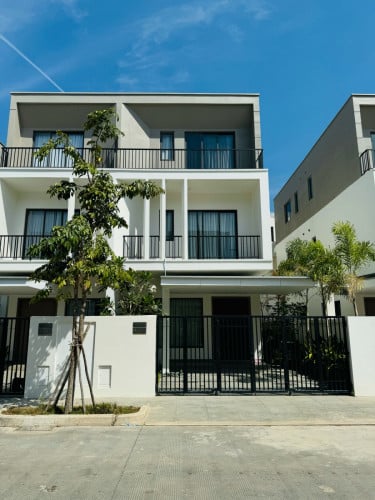 House For Rent in Borey Chankiri Close to the new Airport and Aeon mall3.