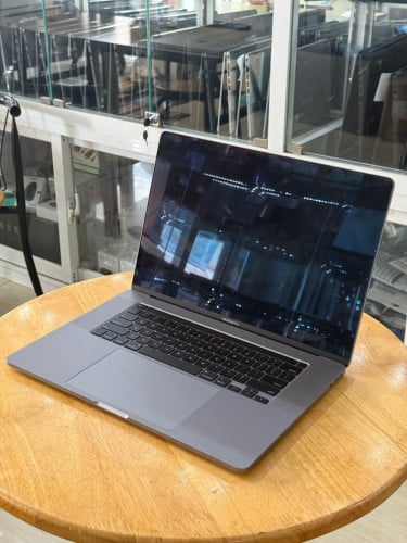 MacBook Pro 2019 Ci9,8Core,