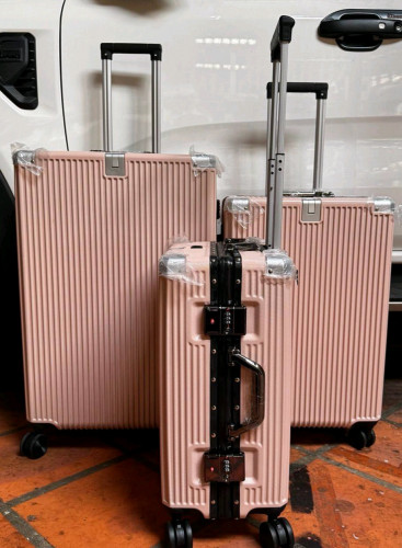 Suit case