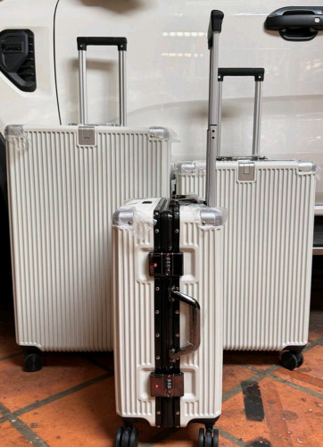 Suit case