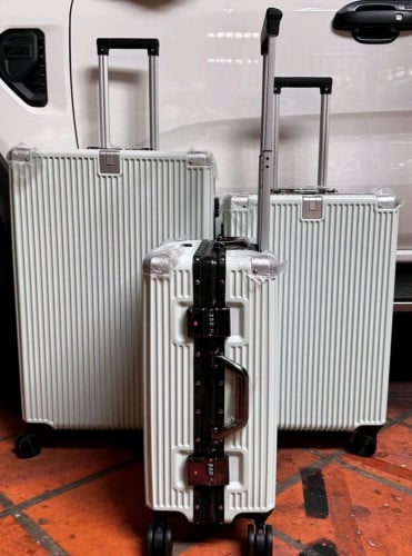 Suit case