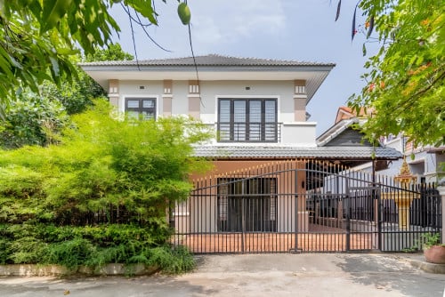 Villa For Sale - Chbar Ampov, Phnom Penh