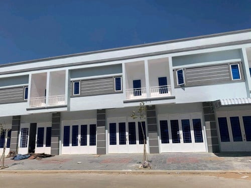 ផ្ទះលក់តម្លៃក្រោមទីផ្សារ