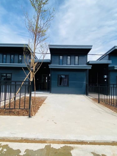 គម្រោង​វីឡាទេីបបេីកថ្មី​ ជិតសាលាប៊ែលធី​ ក្រោយ​ផ្សារត្រពាំងថ្លឹង