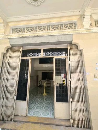 ផ្ទះលក់បន្ទាន់