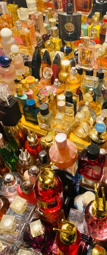 All type of perfume available starting price 80$-250$