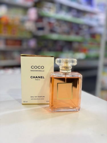 Coco Chanel mademoiselle