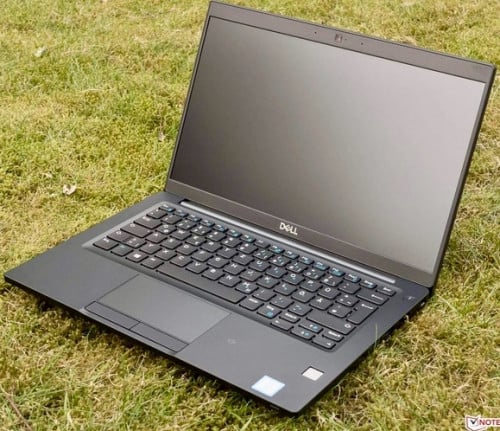 Dell 7390 touch screen ci5 8th ram 8GB ssd m 2 256gb