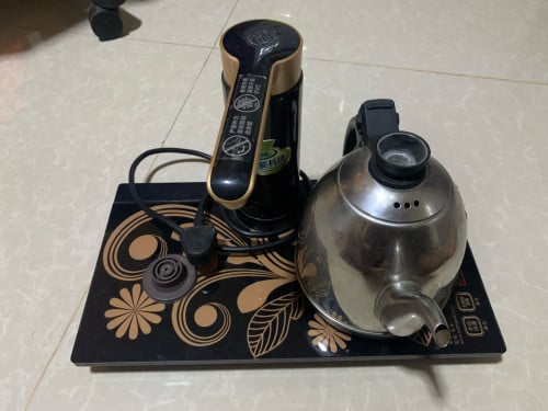 ម៉ាសុីនទឹកក្តៅ