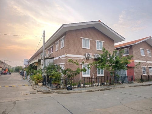 ផ្ទះសិរីមង្គល