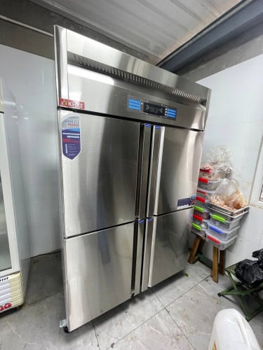 ទូក្លាសេកកសុតអុីណុកទ្វារបួន ថ្មីកេស តម្លៃធូរ