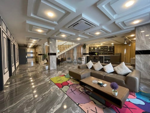 4Bedrooms Duplex Penthouse Apartment | Russian Market