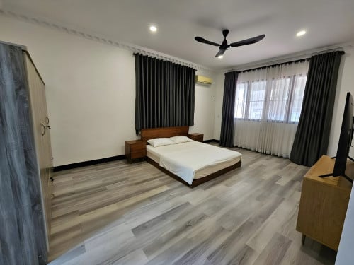 Renovated 3 Bedrooms Apt For Rent- BKK1 Area. Street 310